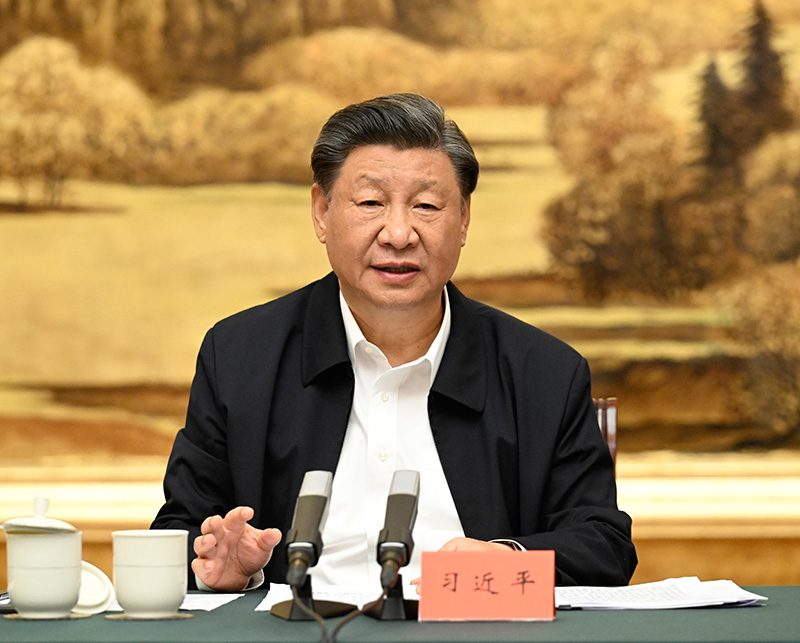 5月17日上午，中共中央总书记、国家主席、中央军委主席习近平在陕西西安主持中国－中亚峰会前夕，专门听取陕西省委和省政府工作汇报，发表了重要讲话。